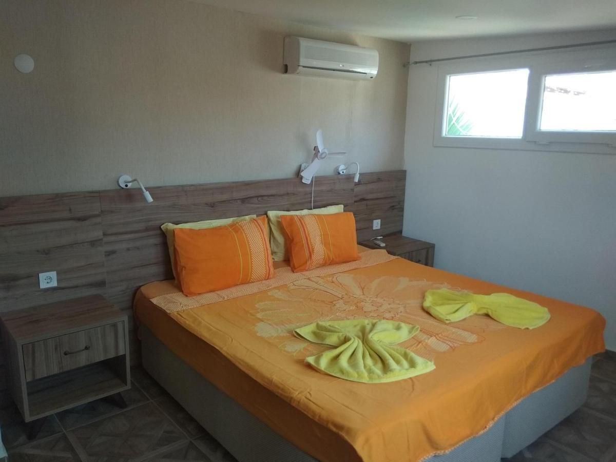 Paddys Apartments Ovacik 올루데니스 외부 사진
